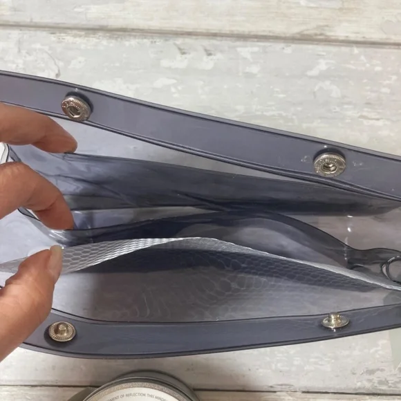 Cloth & Paper || Everyday Carry All Pouch and Wellness Die - Picture 11 of 11